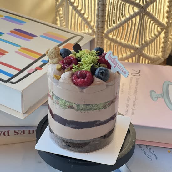 4-inch Dubai Chocolate Pistachio Raspberry/迪拜巧克力开心果树莓4寸